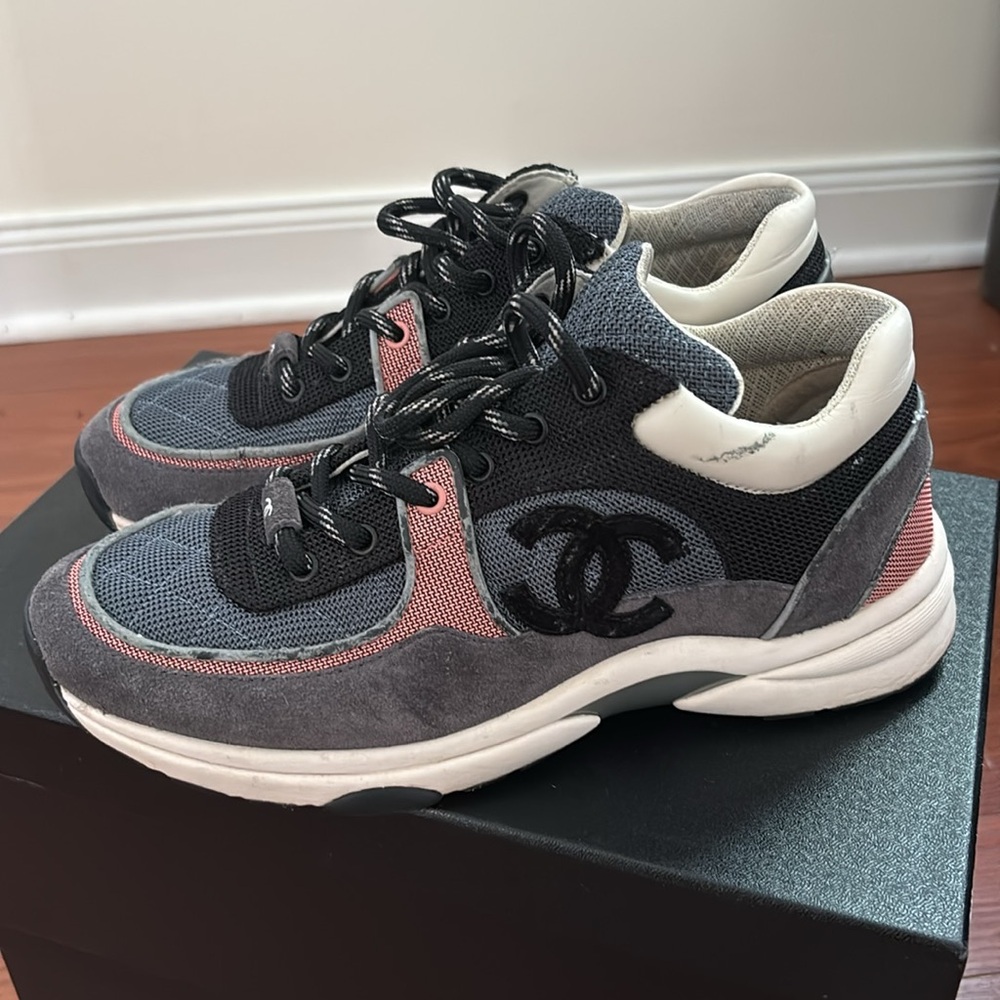 AUTHENTIC CHANEL Sneakers